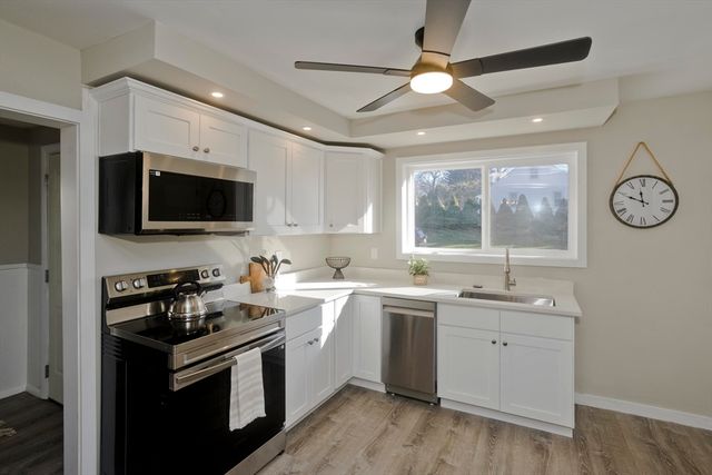 6 Bremen St, Springfield, MA 01108