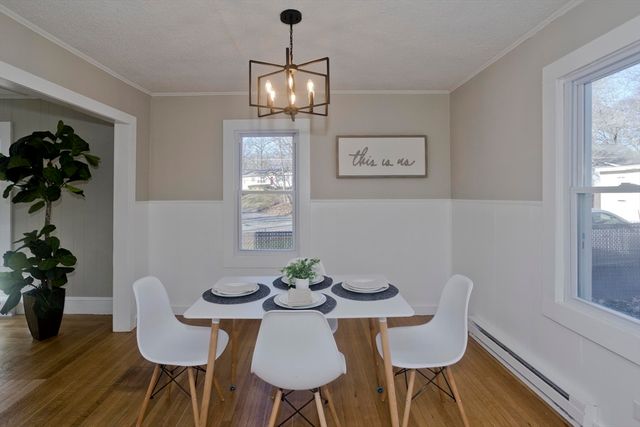6 Bremen St, Springfield, MA 01108