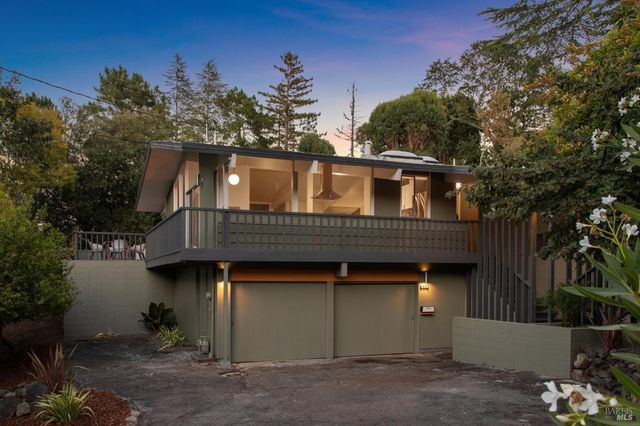 876 Las Ovejas Ave, San Rafael, CA 94903