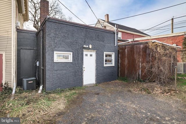 7 KINGS HWY E, Haddonfield, NJ 08033