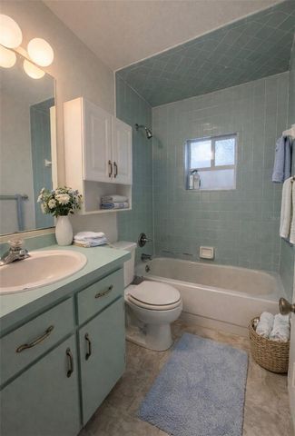 907 N WEST STREET, Bushnell, FL 33513