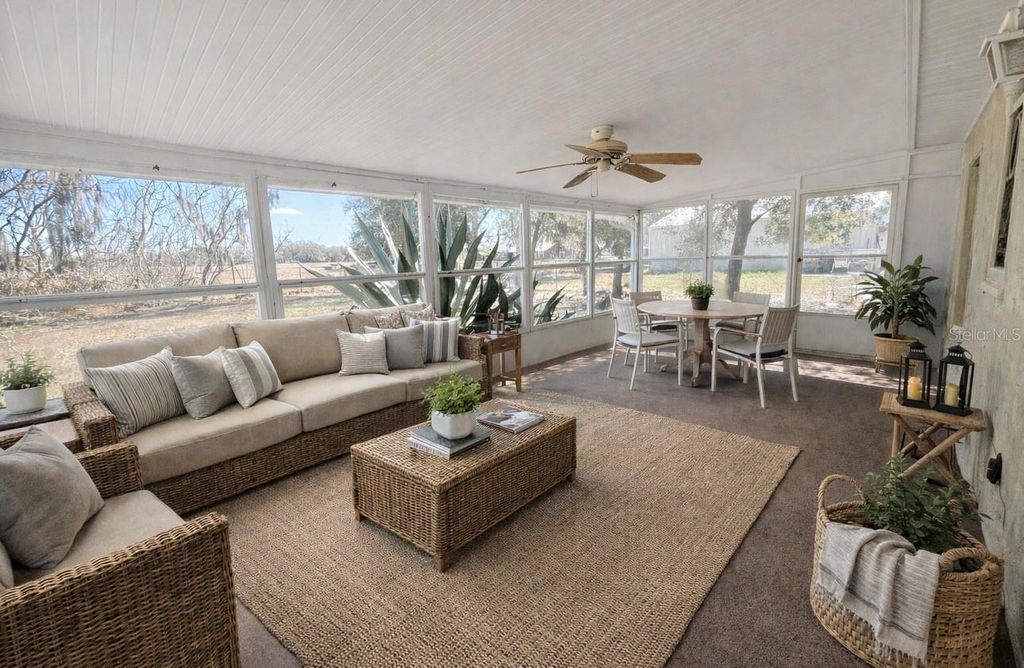 Image 17 of property listing at 907 N WEST STREET, Bushnell, FL 33513