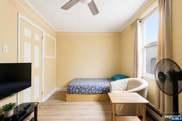 8-10 Horatio Street, Newark, NJ 07105