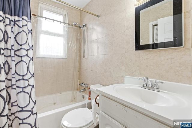 8-10 Horatio Street, Newark, NJ 07105