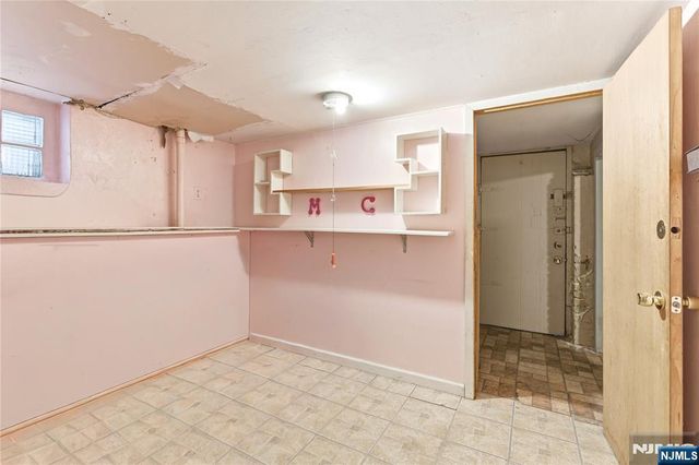 8-10 Horatio Street, Newark, NJ 07105