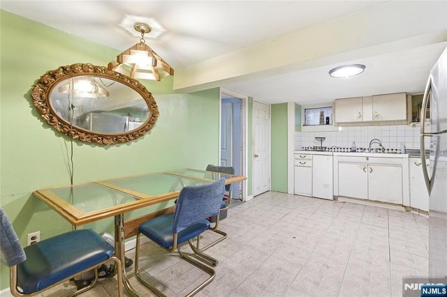 8-10 Horatio Street, Newark, NJ 07105