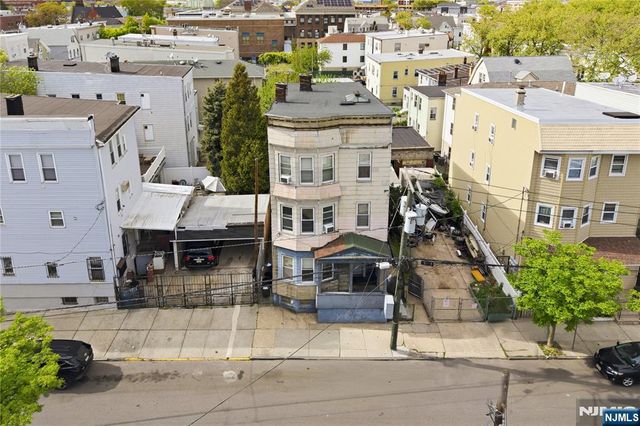 8-10 Horatio Street, Newark, NJ 07105