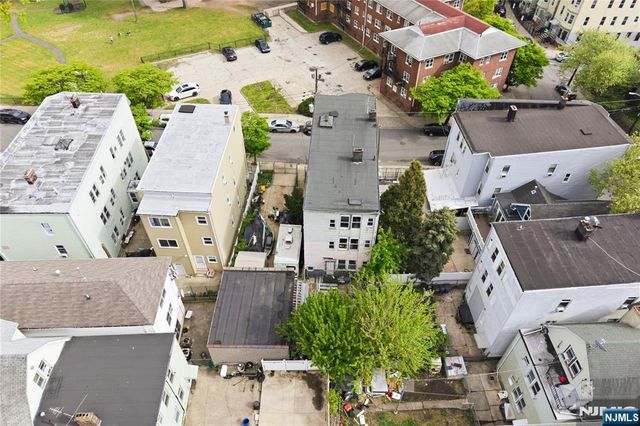 8-10 Horatio Street, Newark, NJ 07105
