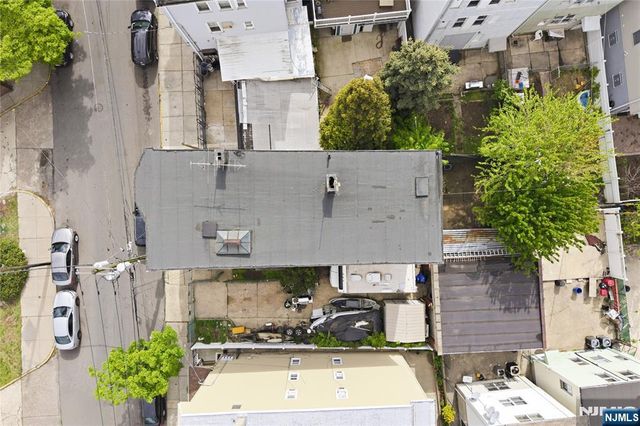 8-10 Horatio Street, Newark, NJ 07105