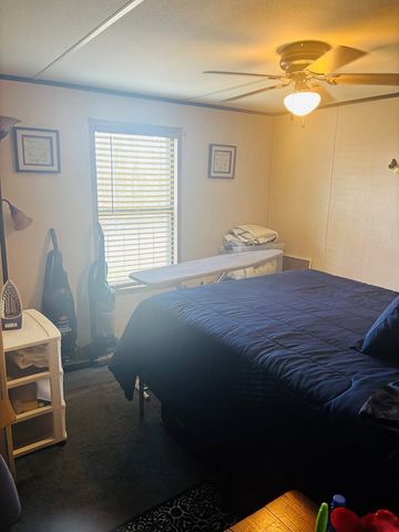 1687 NW Hwy 131, Baker Hill, AL 36027