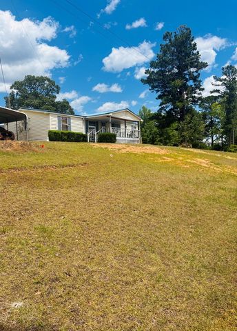 1687 NW Hwy 131, Baker Hill, AL 36027