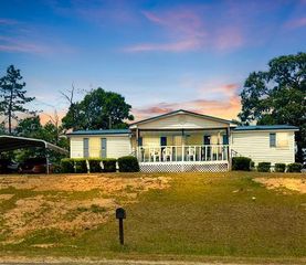 1687 NW Hwy 131, Baker Hill, AL 36027