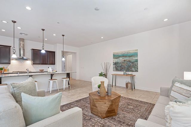 4362 Libyan Sea Ln, Sacramento, CA 95834