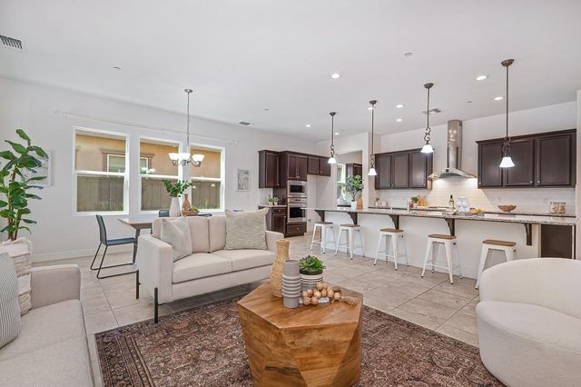 4362 Libyan Sea Ln, Sacramento, CA 95834