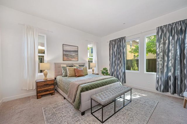 4362 Libyan Sea Ln, Sacramento, CA 95834