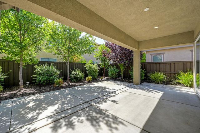 4362 Libyan Sea Ln, Sacramento, CA 95834