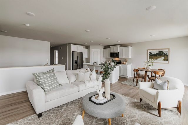 1209 NE 56th Street, Ankeny, IA 50021