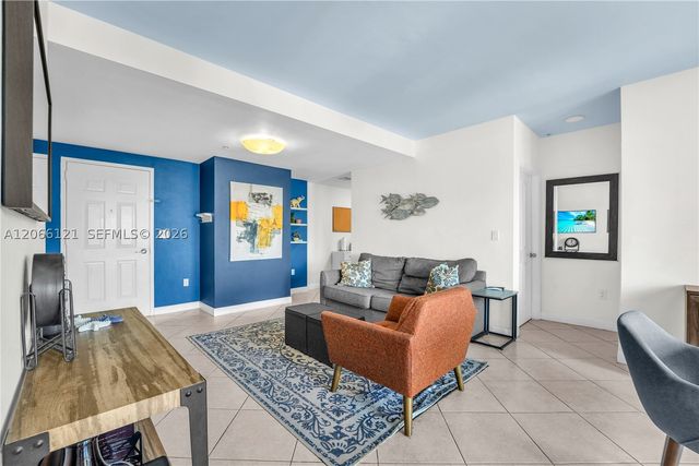 2280 SW 32nd Ave 403, Miami, FL 33145