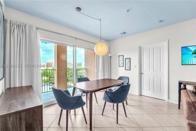 2280 SW 32nd Ave 403, Miami, FL 33145