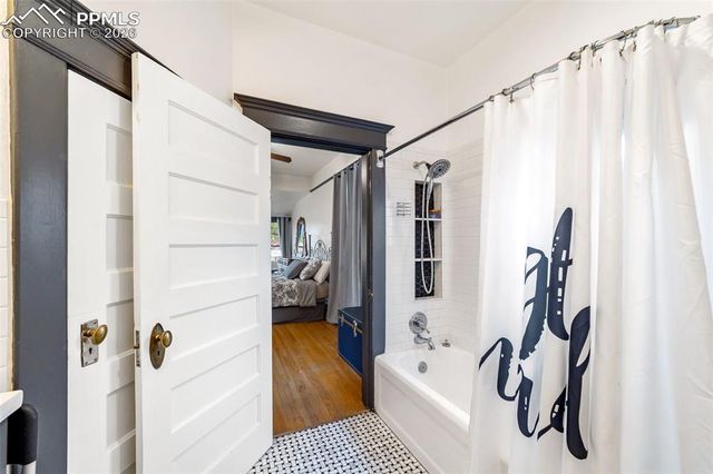 1124 N Cedar Street, Colorado Springs, CO 80903