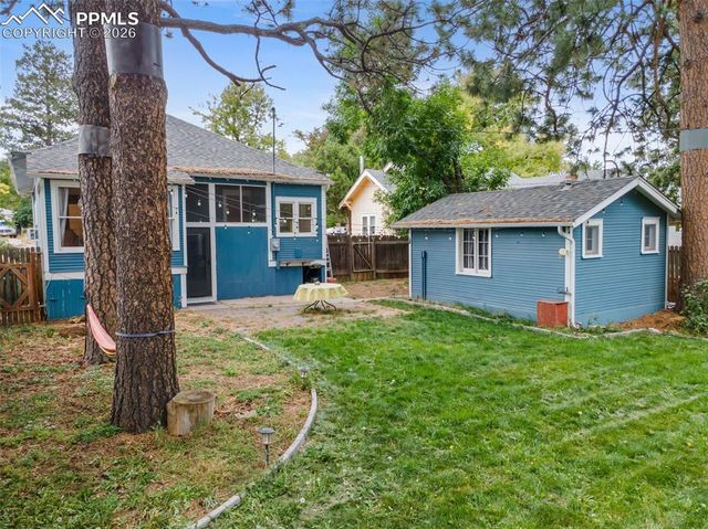 1124 N Cedar Street, Colorado Springs, CO 80903