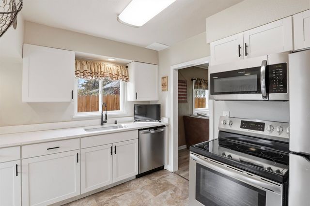 4418 N Stevens St, Spokane, WA 99205