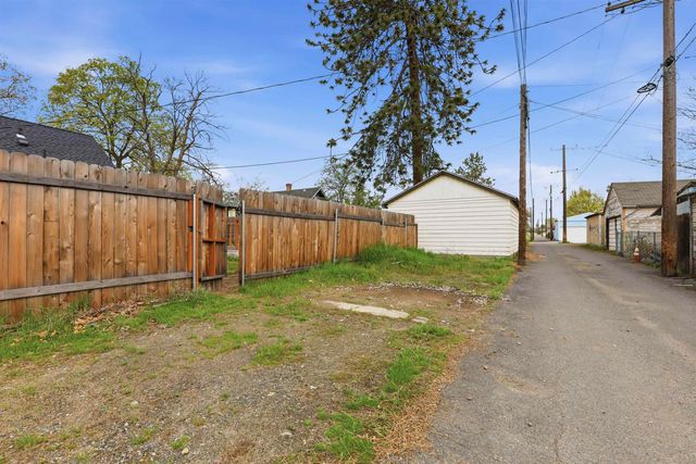 4418 N Stevens St, Spokane, WA 99205