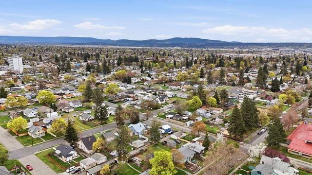 4418 N Stevens St, Spokane, WA 99205