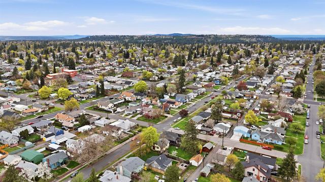 4418 N Stevens St, Spokane, WA 99205