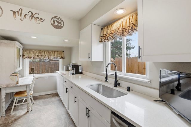 4418 N Stevens St, Spokane, WA 99205