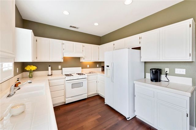 33153 Eagle Point, Yucaipa, CA 92399