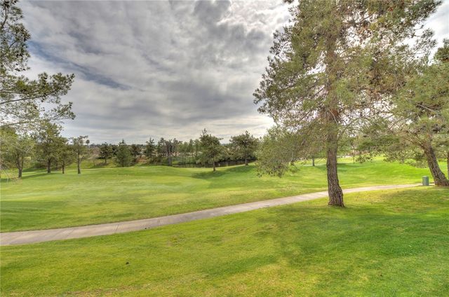 33153 Eagle Point, Yucaipa, CA 92399