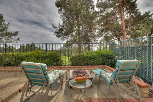 33153 Eagle Point, Yucaipa, CA 92399