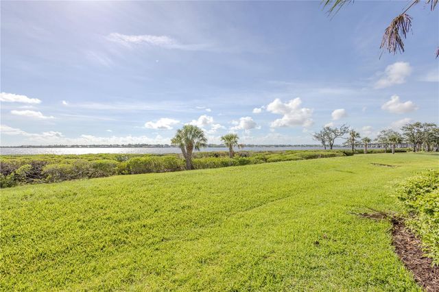 1030 TIDEWATER SHORES LOOP 104, Bradenton, FL 34208