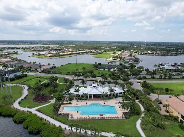 1030 TIDEWATER SHORES LOOP 104, Bradenton, FL 34208