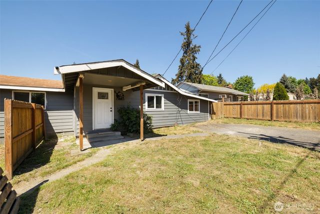 4603 SE Horstman Road, Port Orchard, WA 98366