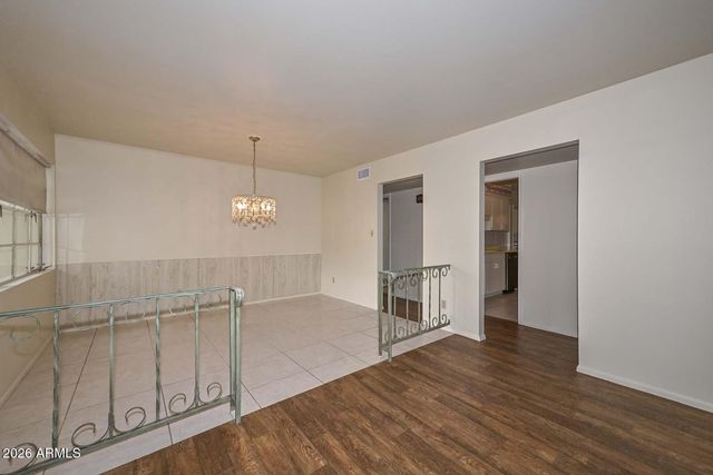 6035 N 10th Place, Phoenix, AZ 85014