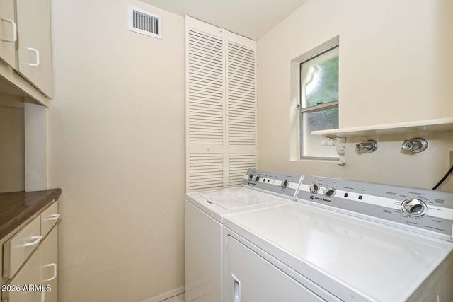 6035 N 10th Place, Phoenix, AZ 85014