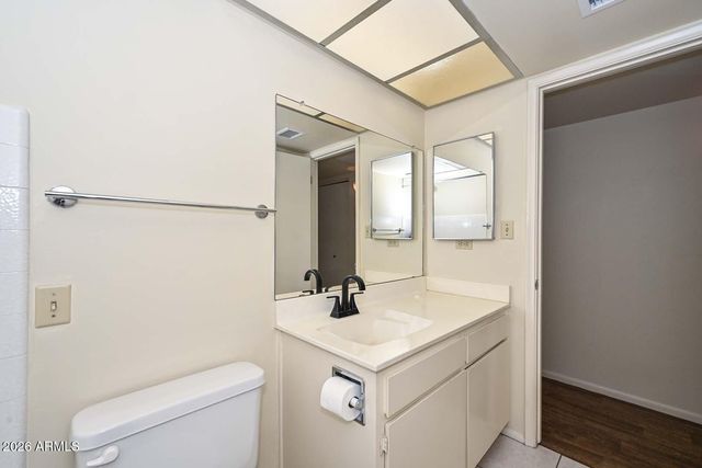 6035 N 10th Place, Phoenix, AZ 85014