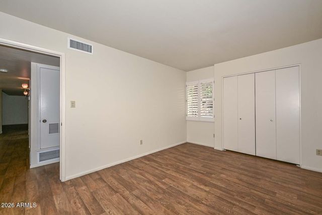 6035 N 10th Place, Phoenix, AZ 85014