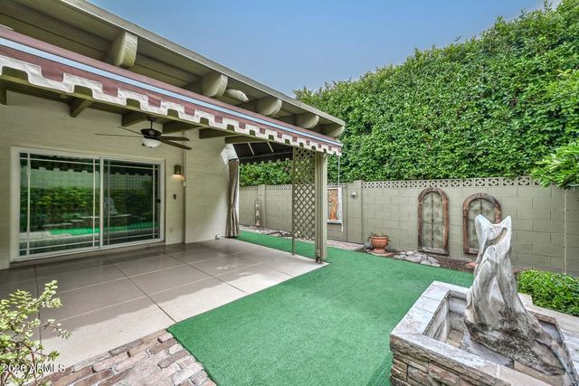 6035 N 10th Place, Phoenix, AZ 85014