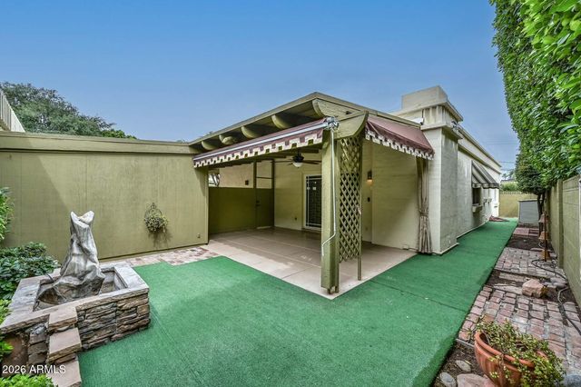 6035 N 10th Place, Phoenix, AZ 85014