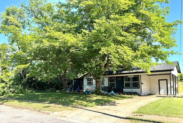 2028 E Jones Street, Sherman, TX 75090