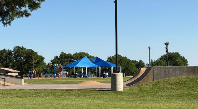 2028 E Jones Street, Sherman, TX 75090