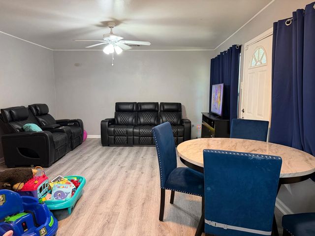 2028 E Jones Street, Sherman, TX 75090