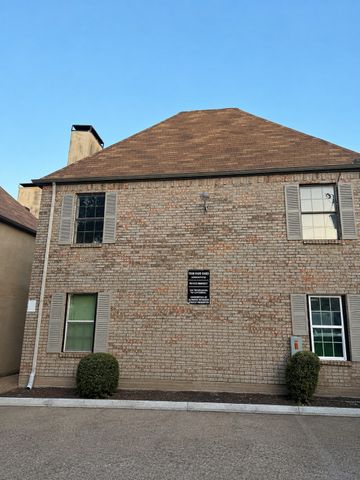 7030 Fair Oaks Avenue 103, Dallas, TX 75231