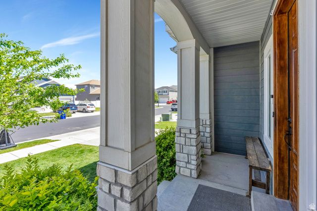 7197 N CLEAR SKY LN, Eagle Mountain, UT 84005