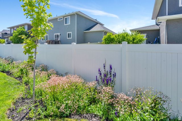 7197 N CLEAR SKY LN, Eagle Mountain, UT 84005