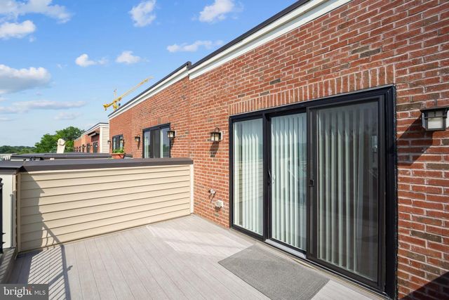 621 PARKSIDE PL NE, Washington, DC 20019