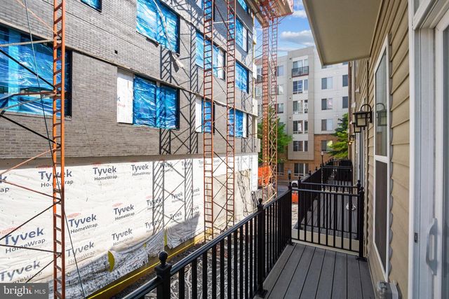 621 PARKSIDE PL NE, Washington, DC 20019